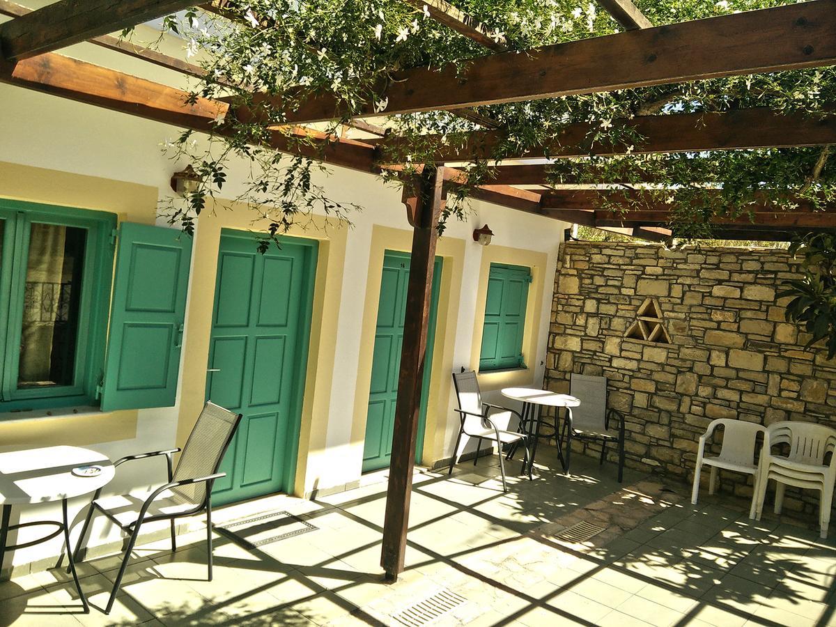 Dimitris Villa Hotel Matala Exterior foto