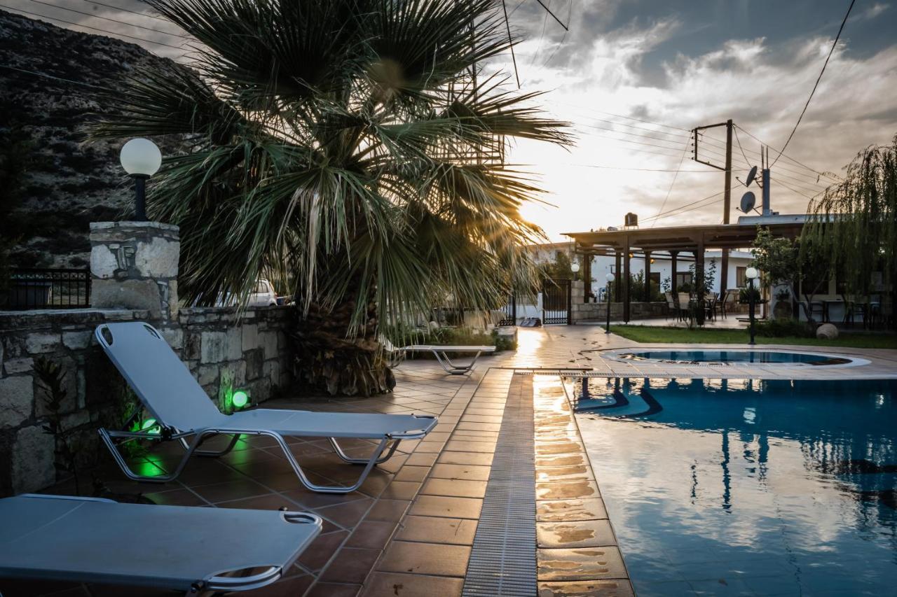 Dimitris Villa Hotel Matala Exterior foto